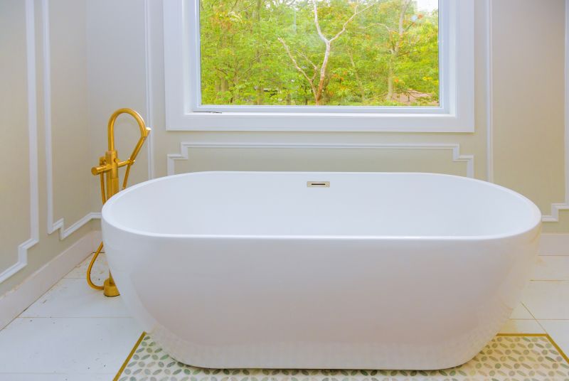 Cost of Bathtub Installation in Dubuque, IA